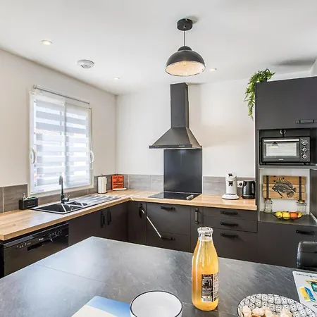 Сasa de vacaciones Cozy In With Wifi