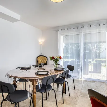 Cozy In Dolus-doleron With Wifi Holiday home Dolus-d'Oleron
