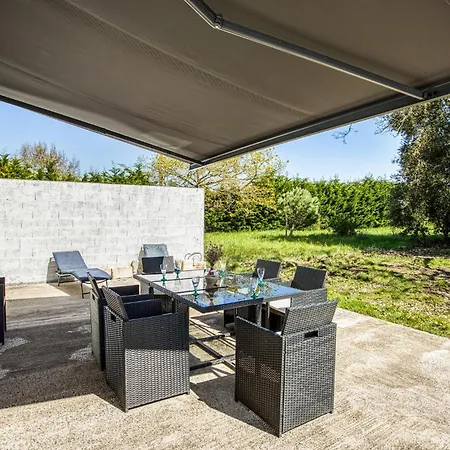 Cozy In Dolus-doleron With Wifi